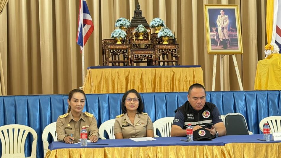 นางสาววราพร ตั้งธรรม นายกองค์การบริหารส่วนตำบลสามกระทาย เข้าร่วมประชุมประจำเดือน หัวหน้าส่วนราชการ ผู้บริหารท้องถิ่น คณะกรรมการบริหารงานอำเภอ (กบอ.) และปลัดอำเภอ ประจำเดือน มีนาคม ครั้งที่ 3/2569